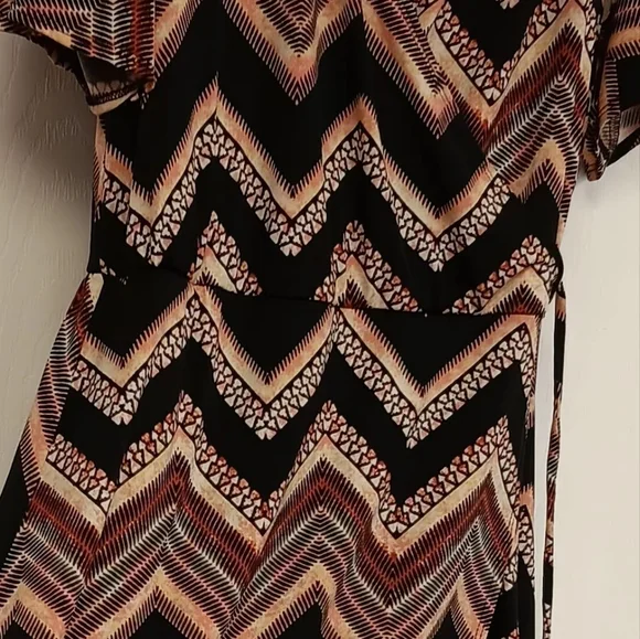 Maurices Dress, Size small, soft flower, Maxie dress multi color pre-owned - Picture 5 of 5